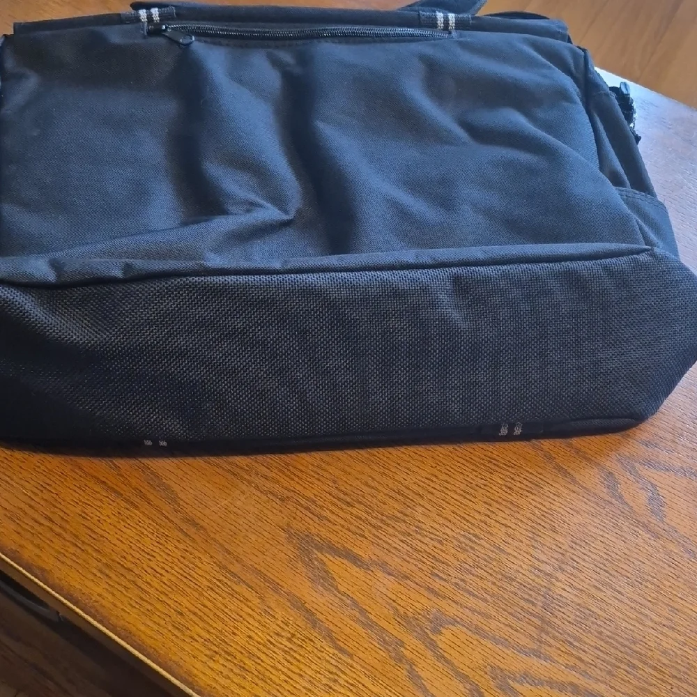 Jeep Charcoal Gray Messenger Bag